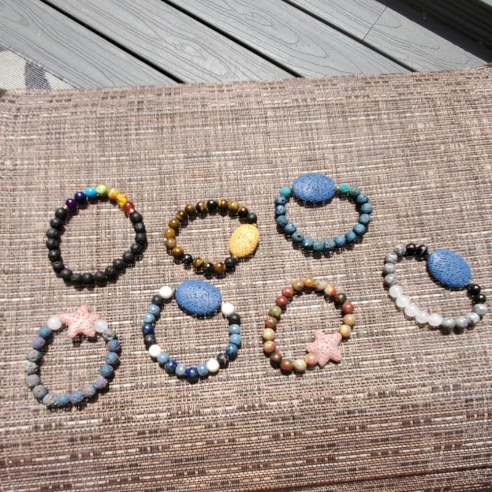 Lava stone stretchy bracelets - Picture 8 of 8